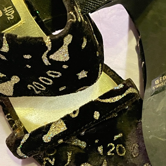 Vintage velvet and sparkle New Years Eve shoes worn for 1 hour - Picture 5 of 6